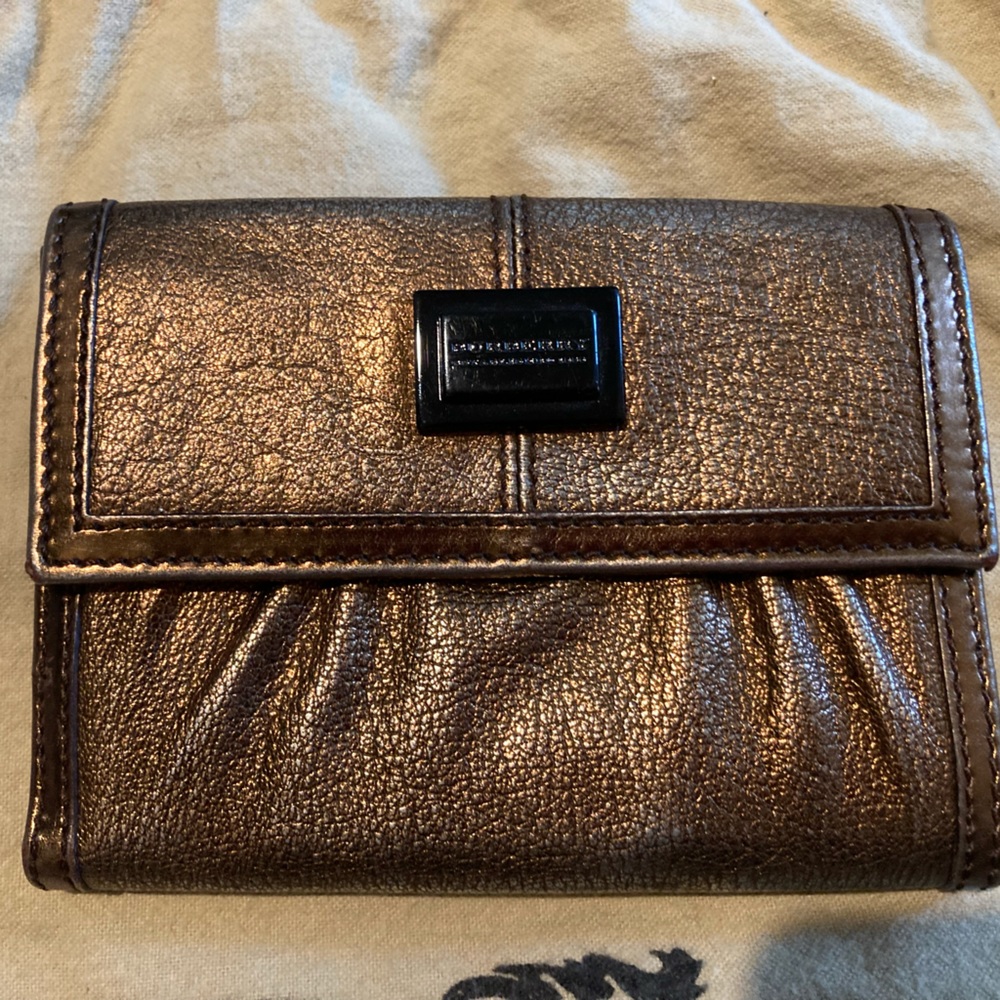 Gorgeous Copper Shiny Burberry Wallet Used Once